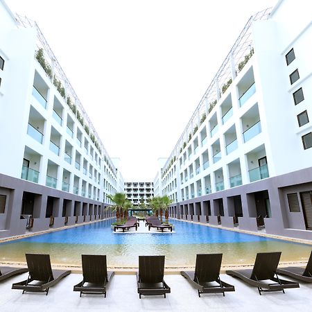 Woraburi Pattaya Resort & Spa Экстерьер фото